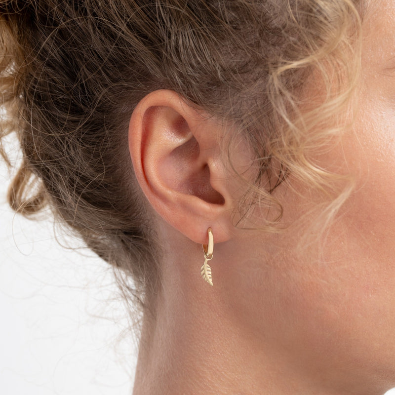 Isabel Bernard Monceau Giselle 14 karaat gouden oorringen IB360153-zoom-