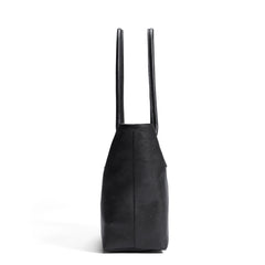 Isabel Bernard Honoré Elin Black calfskin leather shoulder bag IB25111-001