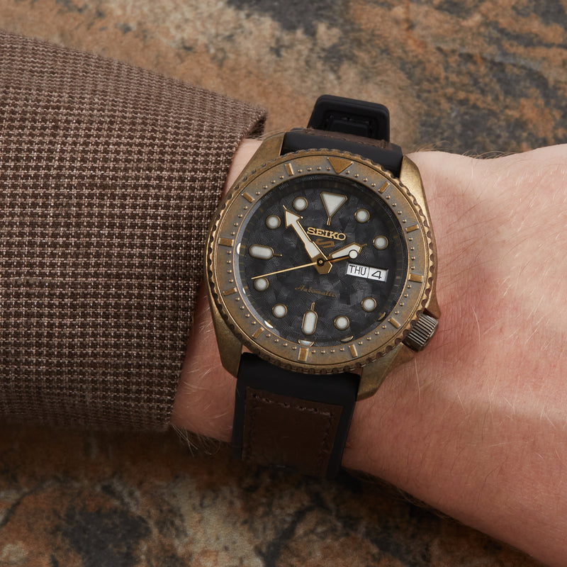 Seiko 5 Sports Automaat horloge SRPE80K1-zoom-