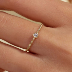 Beloro Jewels Monte Napoleone Elena 9 karat gold ring with zirconia stone BO330060-56