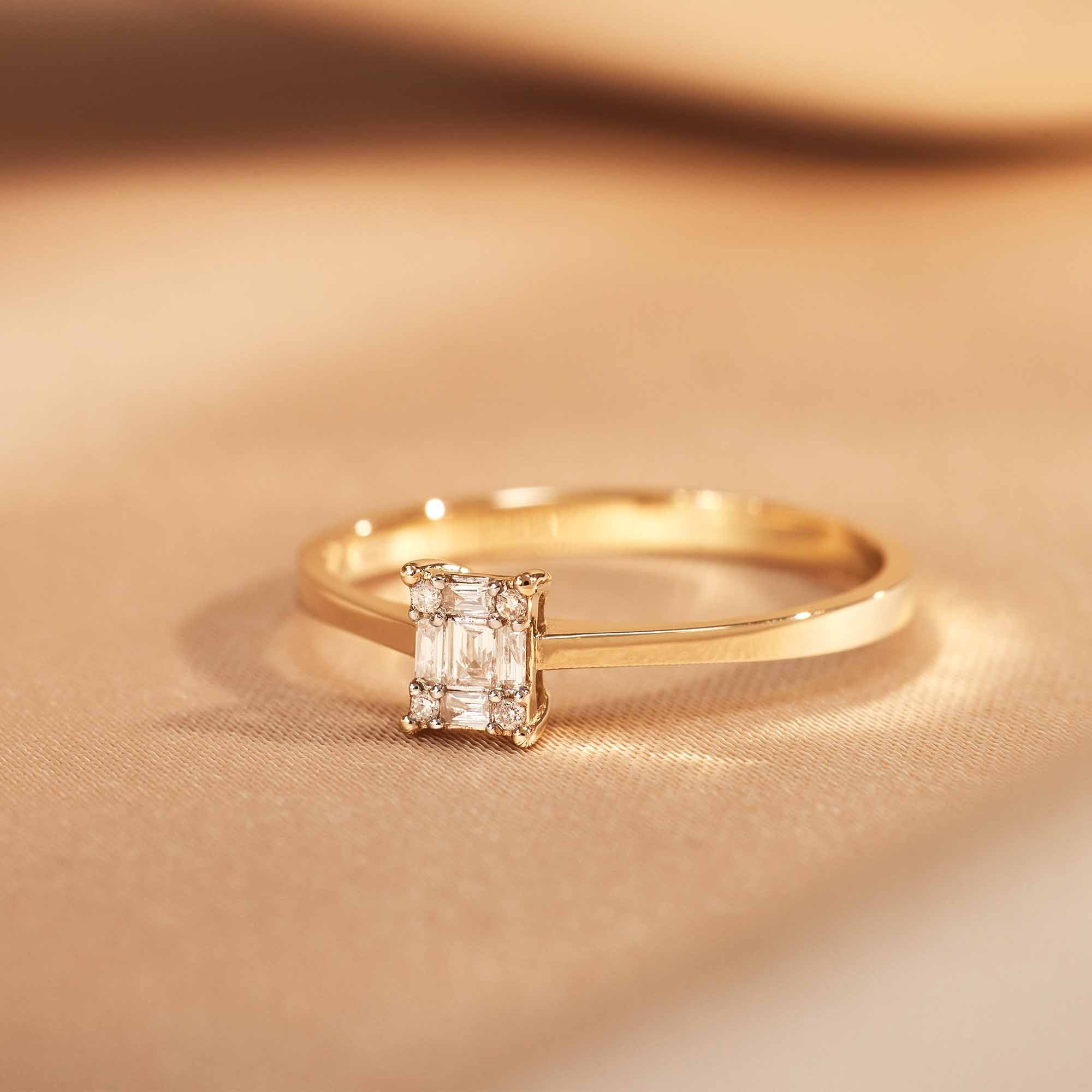 Isabel Bernard De la Paix Maxime 14 Carat Gold Ring | diamond 0.10 ct | IBD330022-60