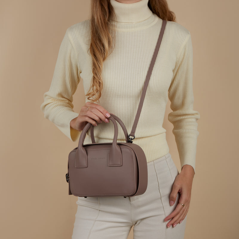 Chiara Ferragni Eyelike Brown Crossbody bag 75SB4BBC-ZS517-706-zoom-