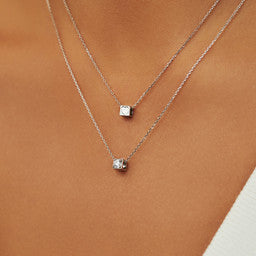 Isabel Bernard Saint Germain Felie 14 Carat Whitegold cube Charm IB350048