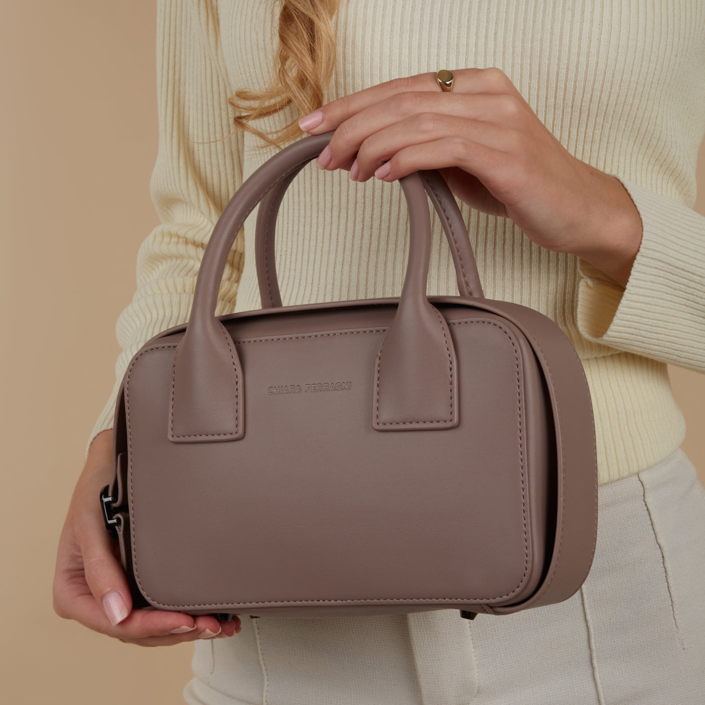 Chiara Ferragni Eyelike Brown Crossbody Bag 75SB4BBC-ZS517-706