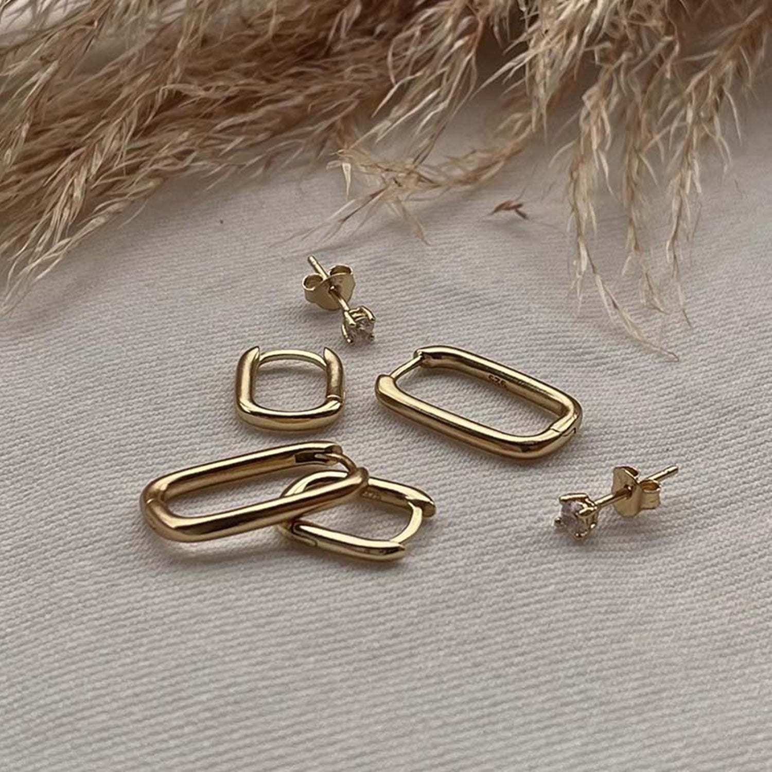 Karma 14 karat gold plated Earparty EPV06GP