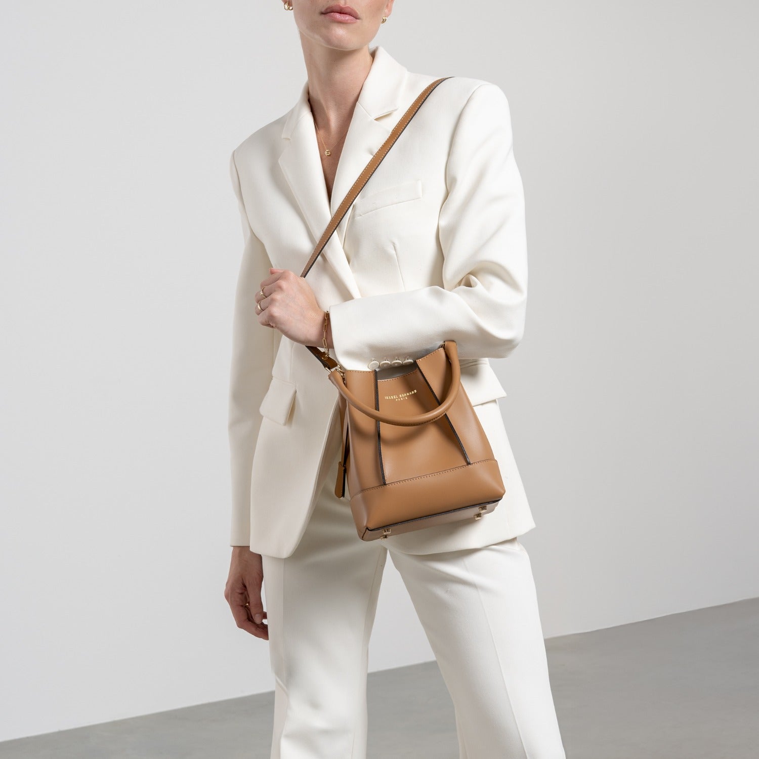 Isabel Bernard Femme Forte Minette Camel Calfskin Handbag IB21114-334