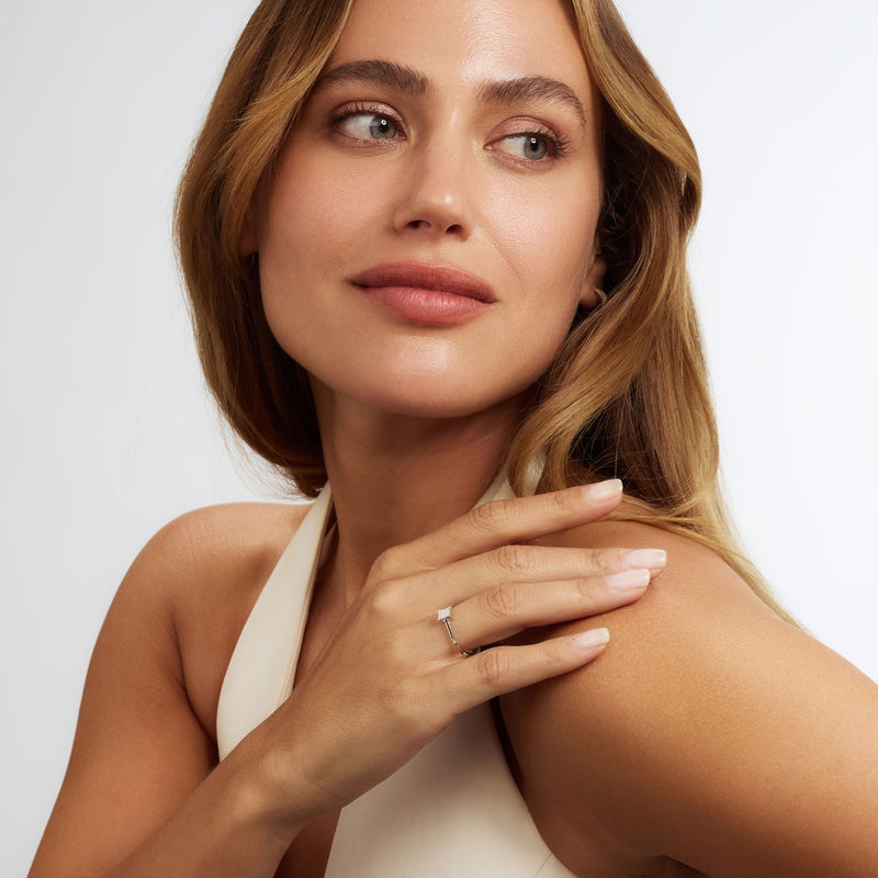 Isabel Bernard De la Paix Maxime 14 karaat witgouden ring met diamant 0.13 ct IBD330042-54-zoom-