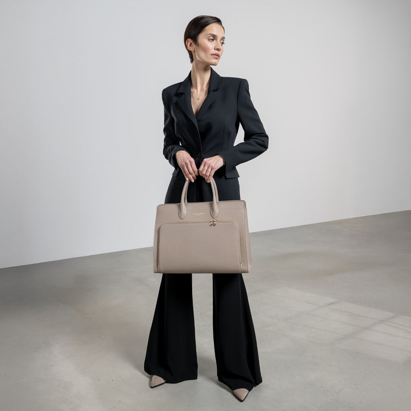 Isabel Bernard Honoré Nadine Taupe Handtas van Kalfsleer IB25038-zoom-