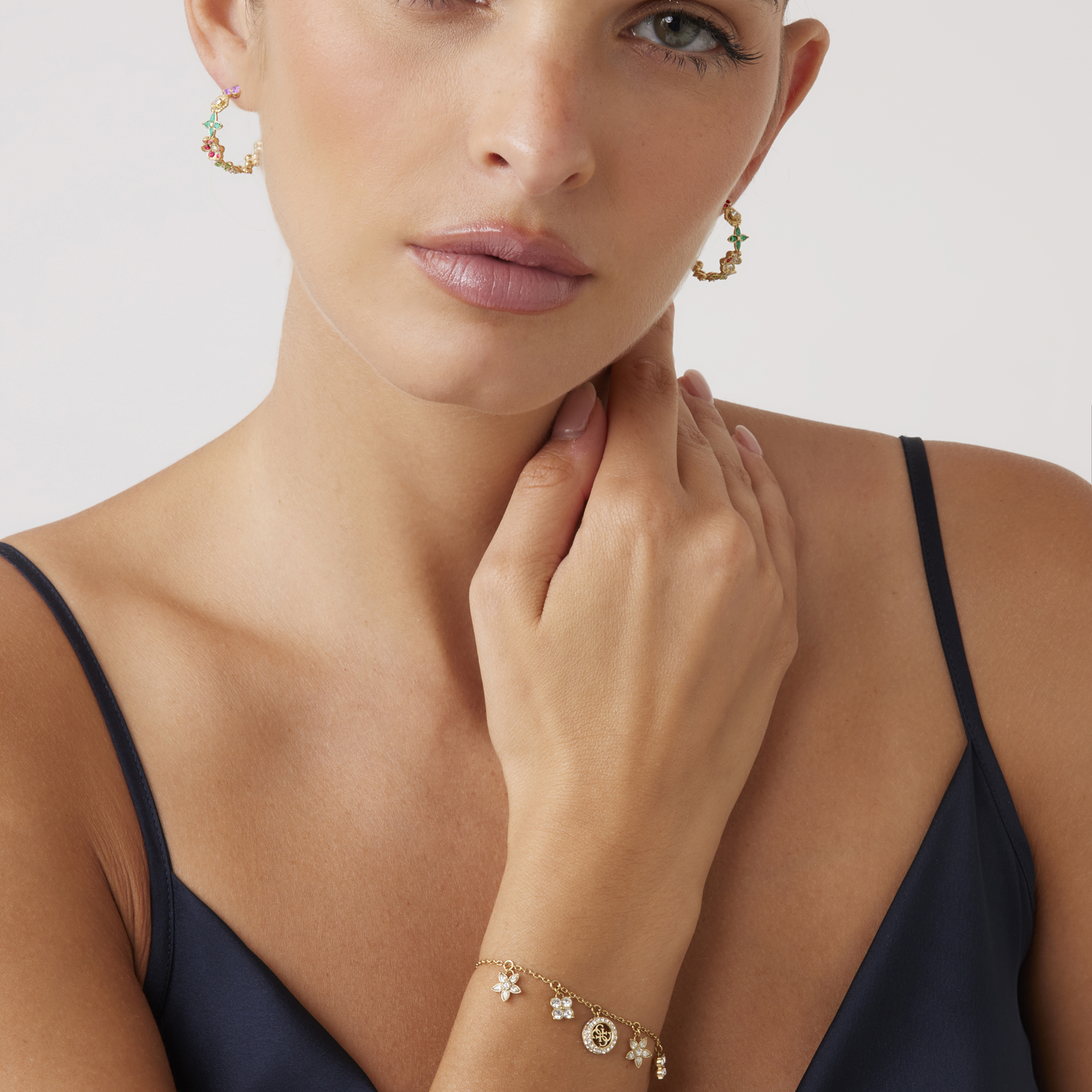 Guess Secret Garden Gold-coloured Bracelet JUBB06033JWYGL