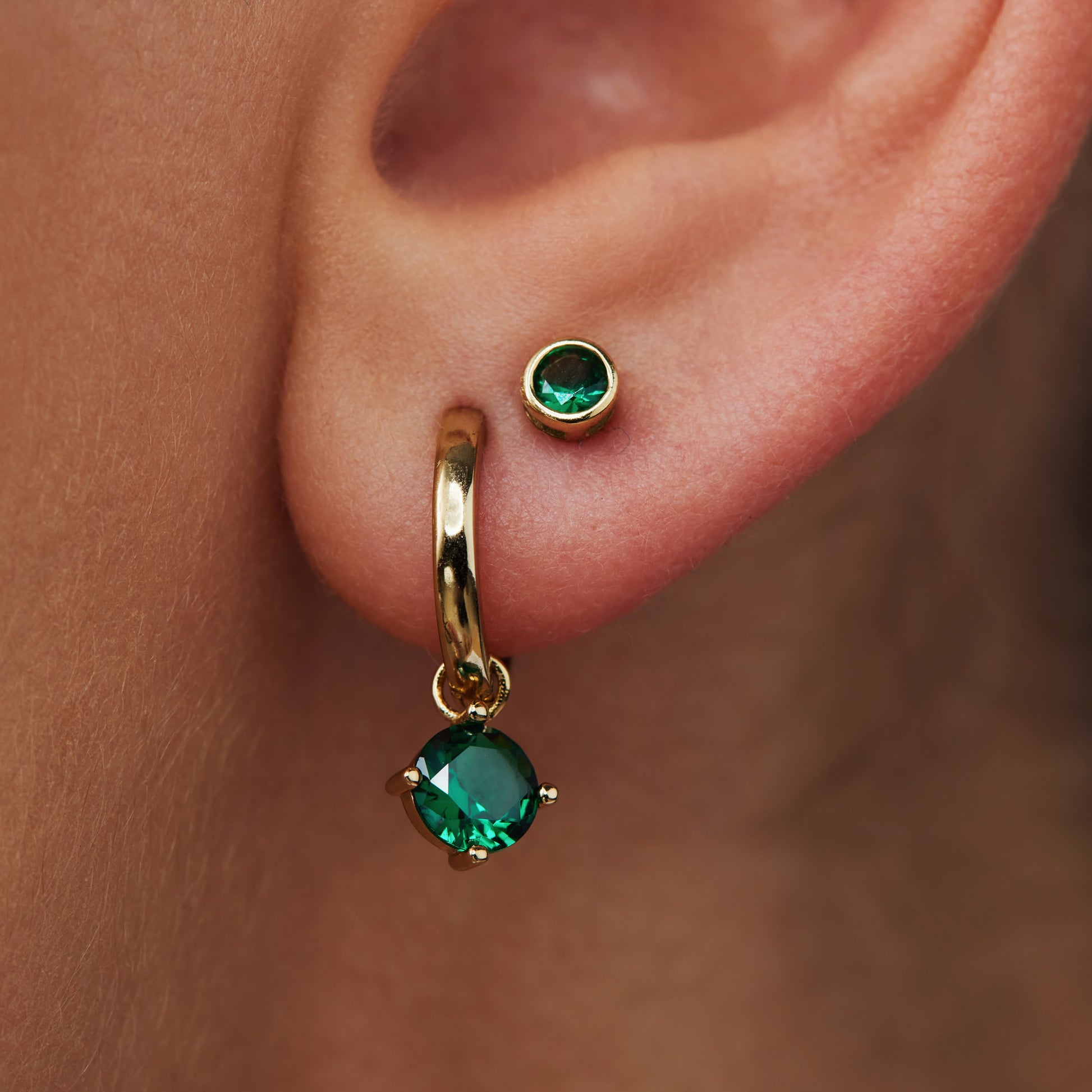 Violet Hamden Venus 925 Sterling Zilveren Goudkleurige Creolen Met Geboortesteen VH360017-MAR