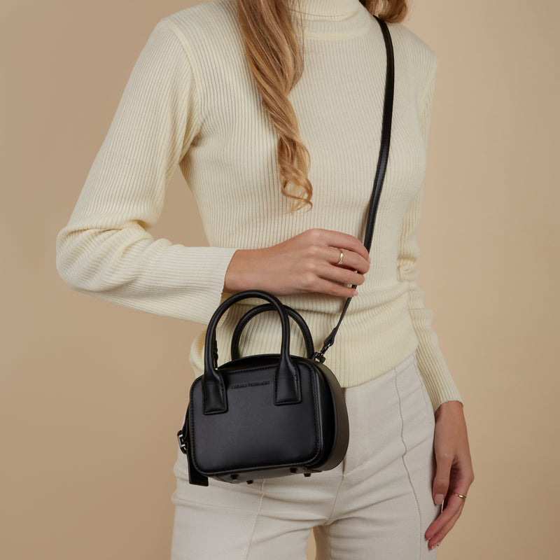 Chiara Ferragni Eyelike Black Crossbody bag 75SB4BBD-ZS517-899-zoom-