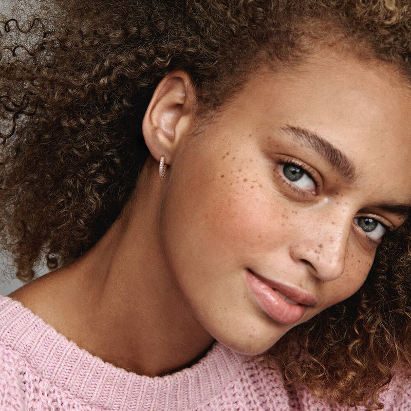 Pandora Signature Pavé Heart Hoop Earrings with 14 Carat RoseGold Plating 286317C01-zoom-