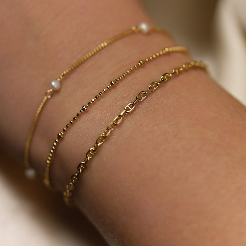 Karma 925 Sterling Silver Gold-coloured Dots Diamonds Bracelet 94127GP (Length: 16.50 - 19.00 cm)-zoom-