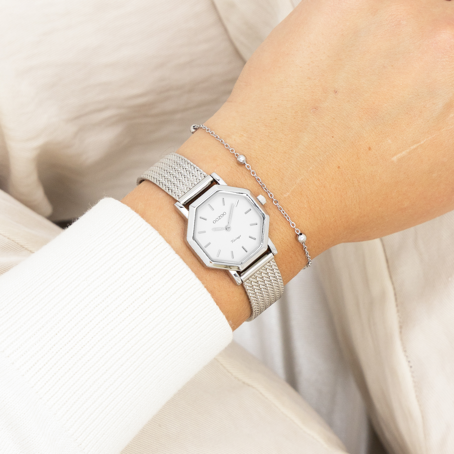 OOZOO Vintage Women's Watch C20435