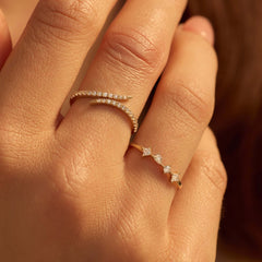 Beloro Jewels Monte Napoleone Stella 9 karat gold ring with zirconia BO330031-50