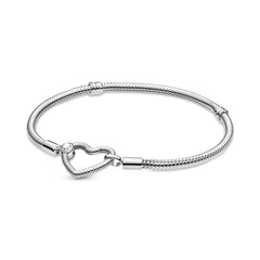 Pandora Moments Heart Closure Snake Bracelet 599539C00-18