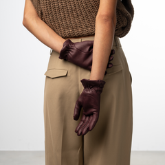 Isabel Bernard Honoré Marcelia Bordeaux Red goatskin leather gloves IB67001-352-6.5