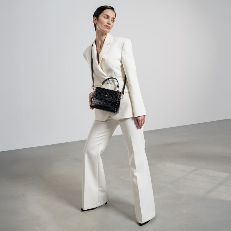 Isabel Bernard Femme Forte Heline Croco Zwarte Handtas van Kalfsleer IB21037-zoom-