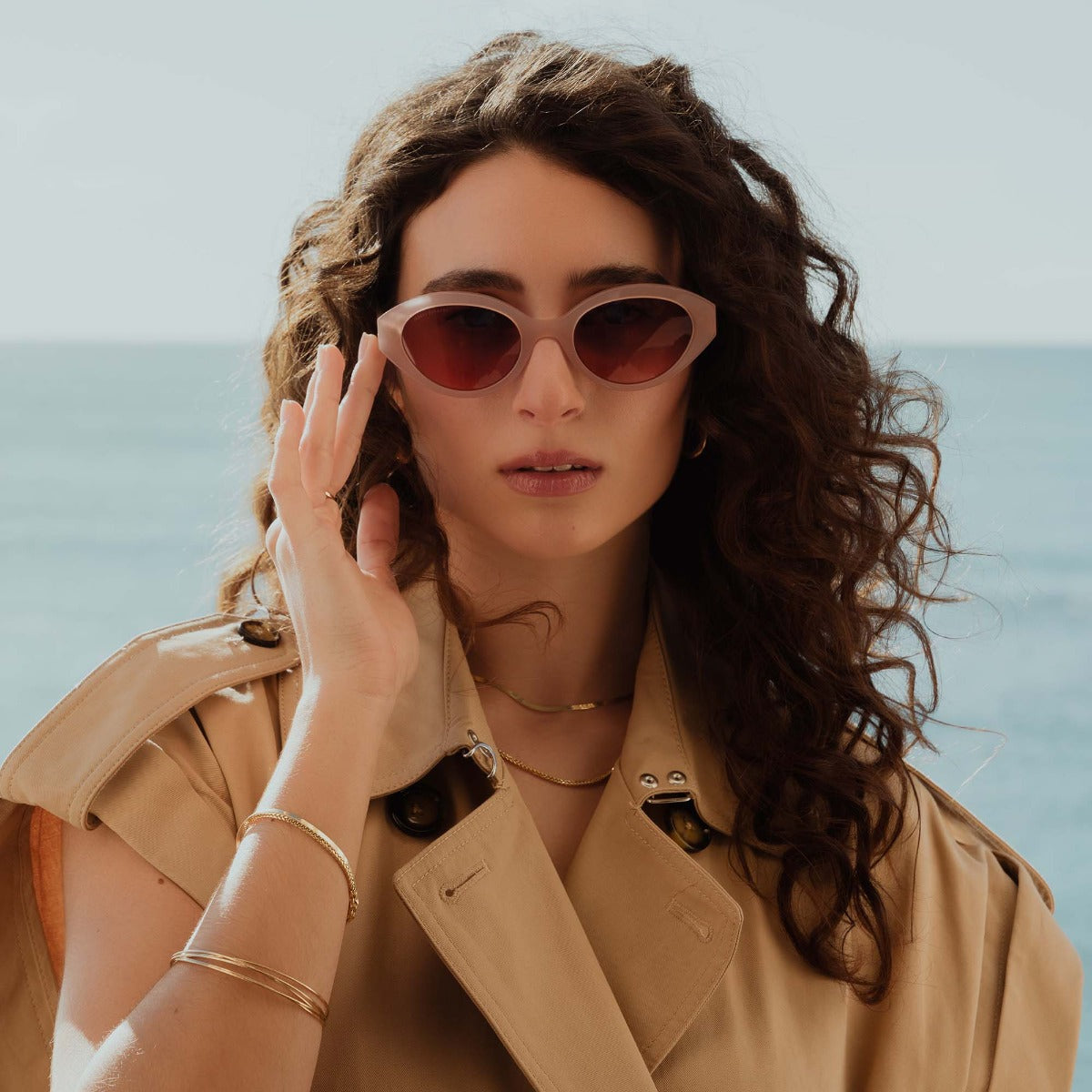 Isabel Bernard La Villette Rosaire Zacht Roze Ovale Zonnebril IB400002-20-20