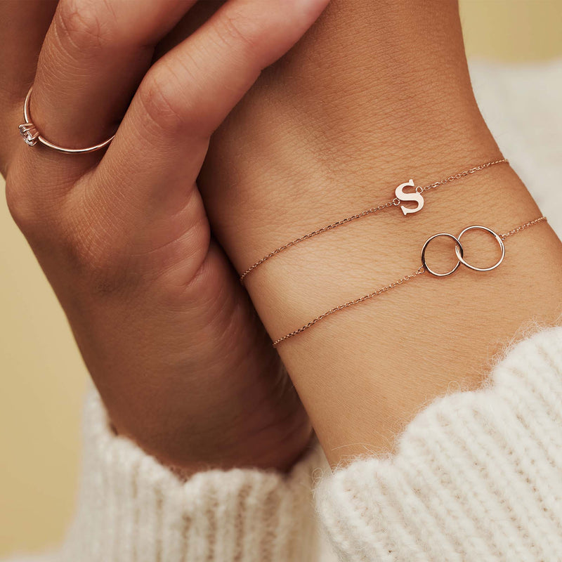 Isabel Bernard La Concorde Rachel 14 Karaat Rosé Gouden Initial Armband IB320042-Z-zoom-