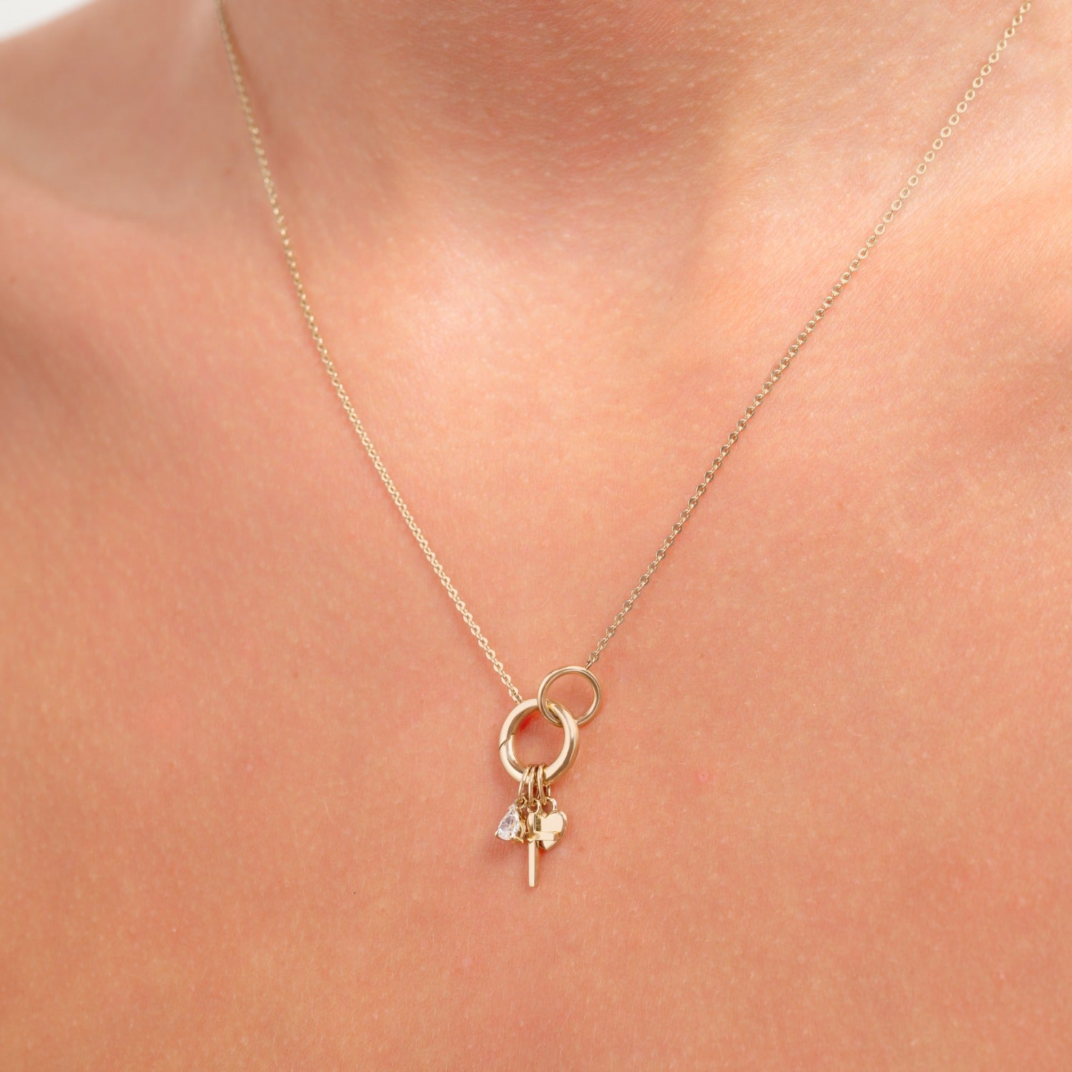 Isabel Bernard Le Marais Cross 14 karat gold charm IB350057