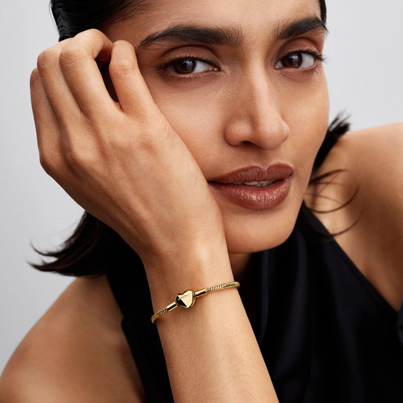 Pandora Moments Gold Plated Heart Clasp Faceted Snake Chain Bracelet 564236C00-17-zoom-