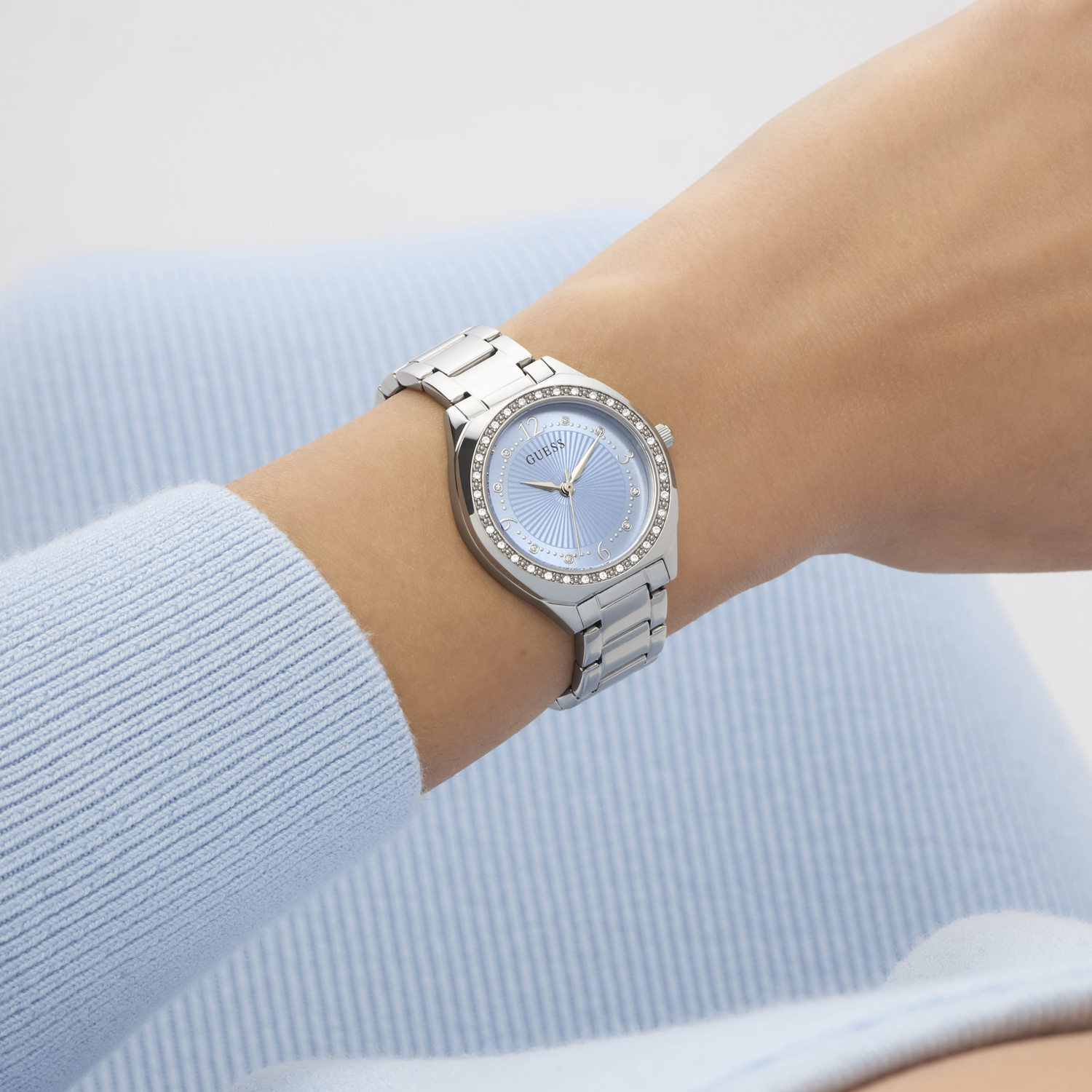 Guess Charlotte Light Blue Women's Watch GW0767L6