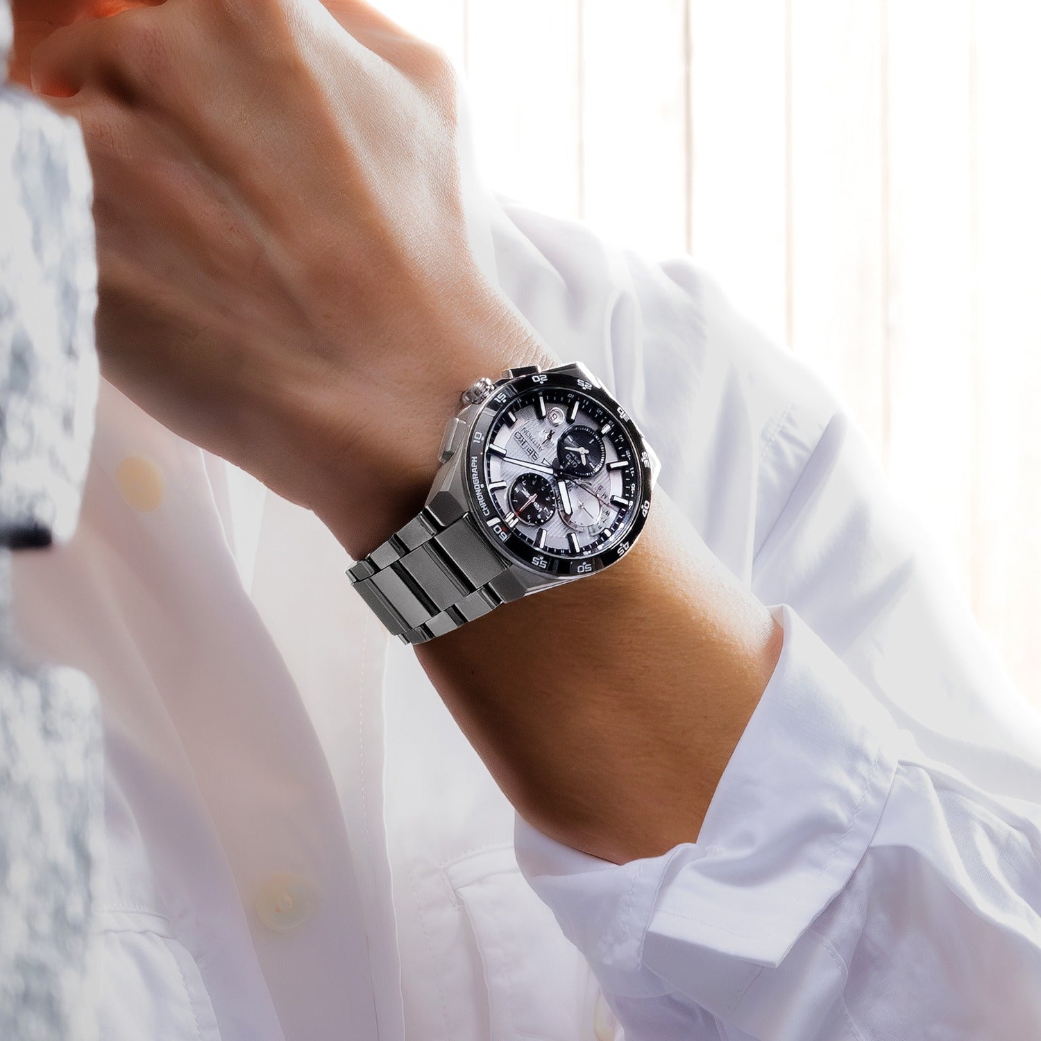 Seiko Astron Solar Watch SSH153J1