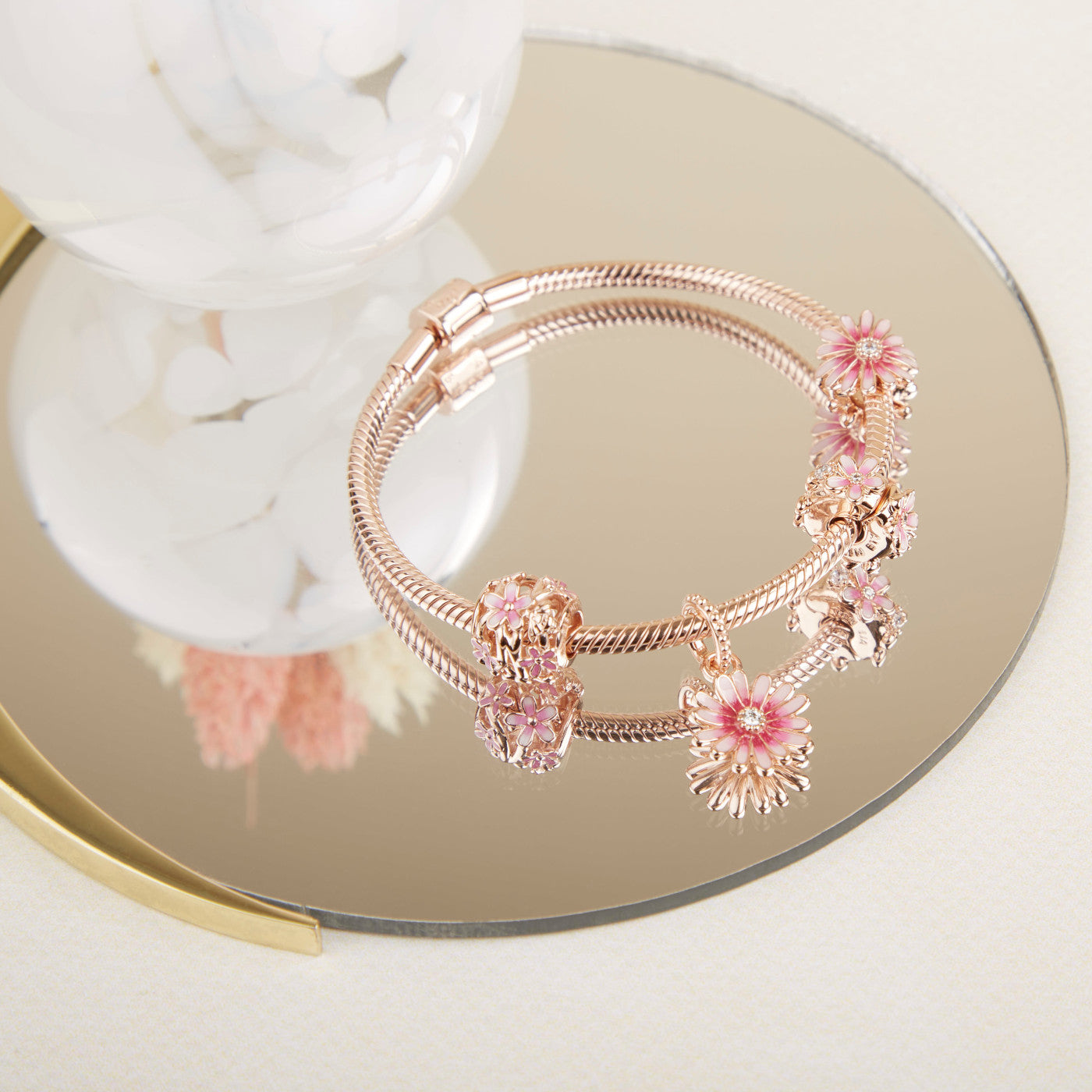 Pandora Garden Rosegold coloured Daisy Charm 788809C01